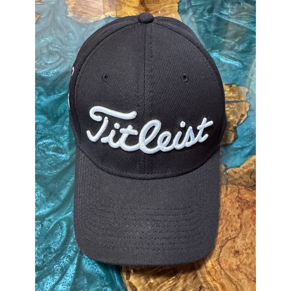 Titleist Medina Country Club Golf Hat Black M/L